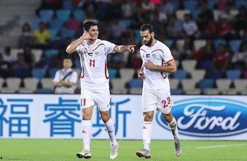 足坛最新爆料新闻视频,揭秘球星转会内幕与赛场风云  第3张